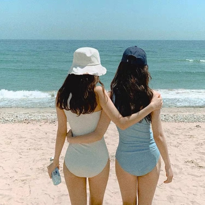 Bikini 1 mảnh lệch vai sang chảnh