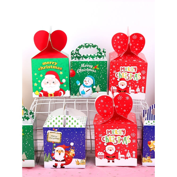 Hộp đựng quà noel giáng sinh 8.5 x Rộng 8.5 x Cao 18 cm