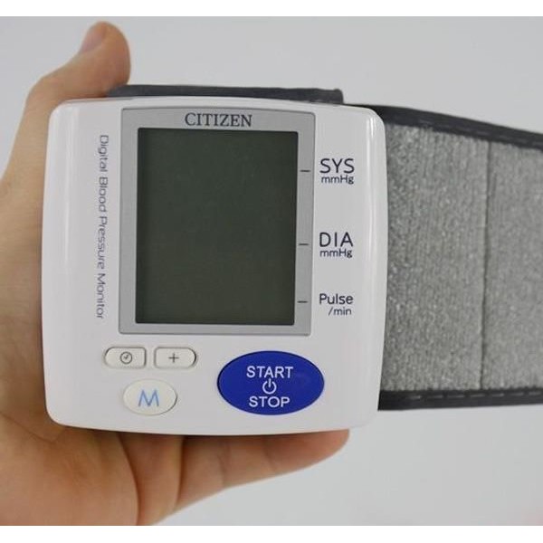 Máy đo huyết áp điện tử cổ tay CH617( nhận ngay mã giảm giá 50k: NHANTET50 )