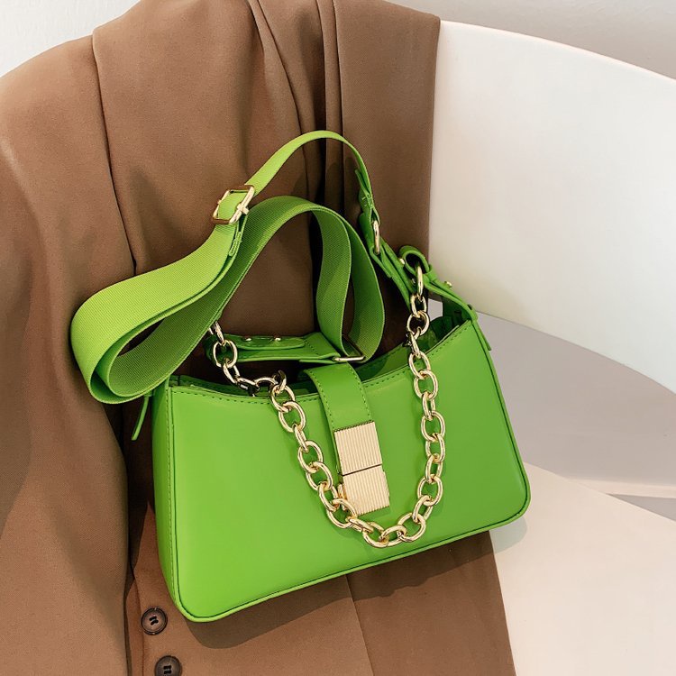 Túi Xách Đeo Vai Kiểu Vuông Nhỏ Phối Dây Xích Thời Trang Cao Cấp 2022
