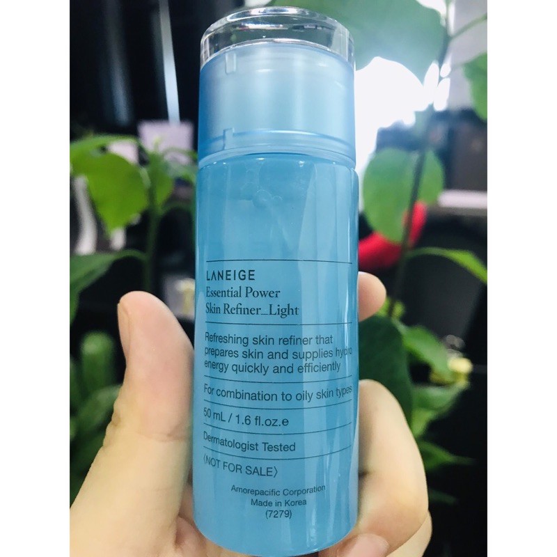 Nước hoa hồng dưỡng ẩm Light/Moisture Laneige dành cho da khô, da nhờn hỗn hợp 25ml