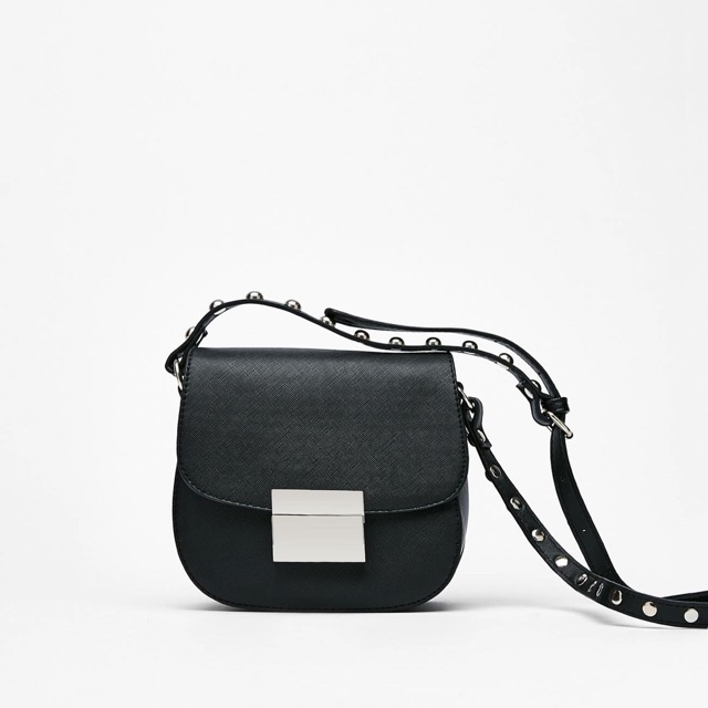 Túi Bershka auth