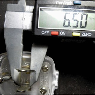 Phích cắm 3 chân 10A 250V GW714