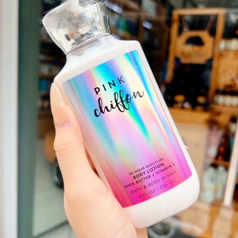 Dưỡng thể Bath and Body Works - Pink Chiffon ( 236mL )