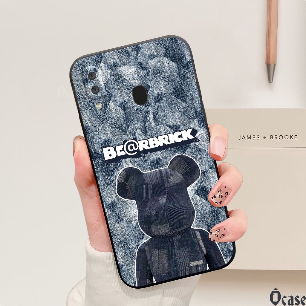 Ốp lưng Samsung A20 / A30 / M10s / A205 / A305 in hình gấu cạnh viền vuông có bảo vệ camera