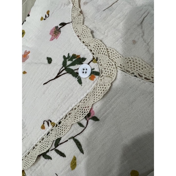 Váy ngủ ren vải xô muslin hoa vàng VN015