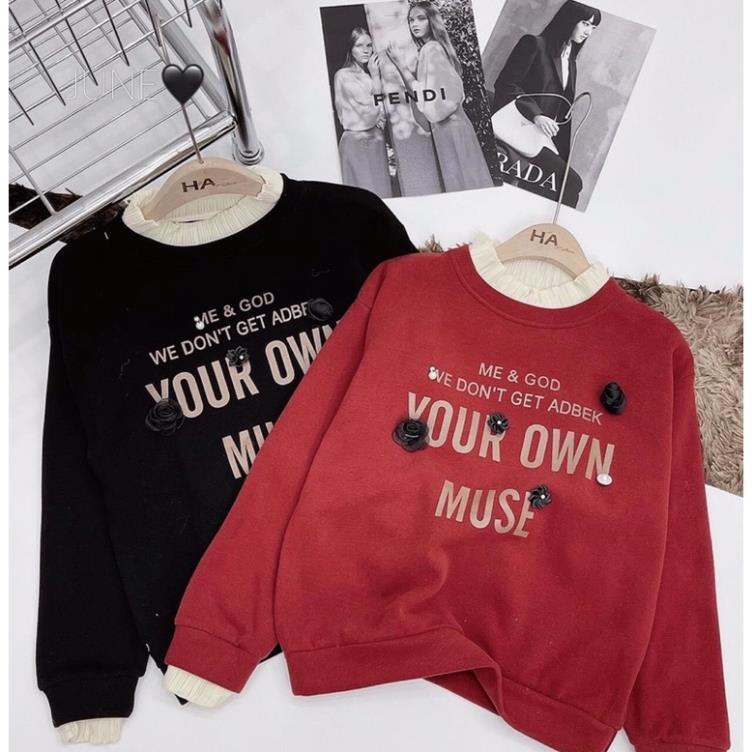 ÁO NỈ PHỐI CỔ REN TRẮNG CHỮ HOA NỔI SIÊU XINH