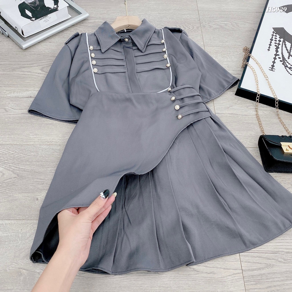 Set bộ áo croptop ghi xám phối chân váy lệch tà chất chéo hàn