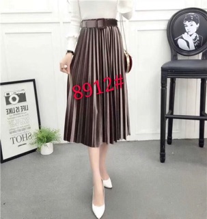 Chân váy nhung kèm đai