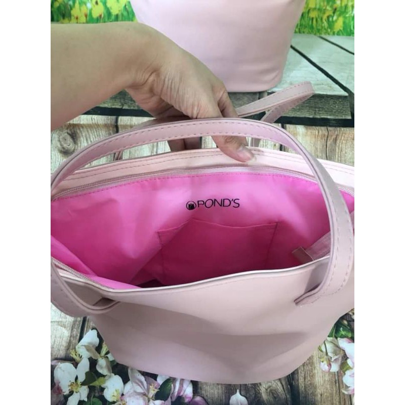 Túi TOTE  quà tặng từ POND'S màu hồng