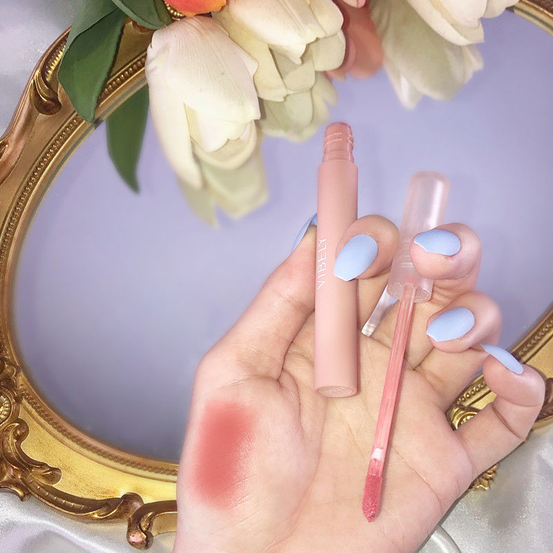 Son môi nhung lì mềm mịn tông màu trẻ trung cho nữ | BigBuy360 - bigbuy360.vn