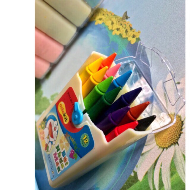 Bút sáp mầu thiên Long hộp nhựa