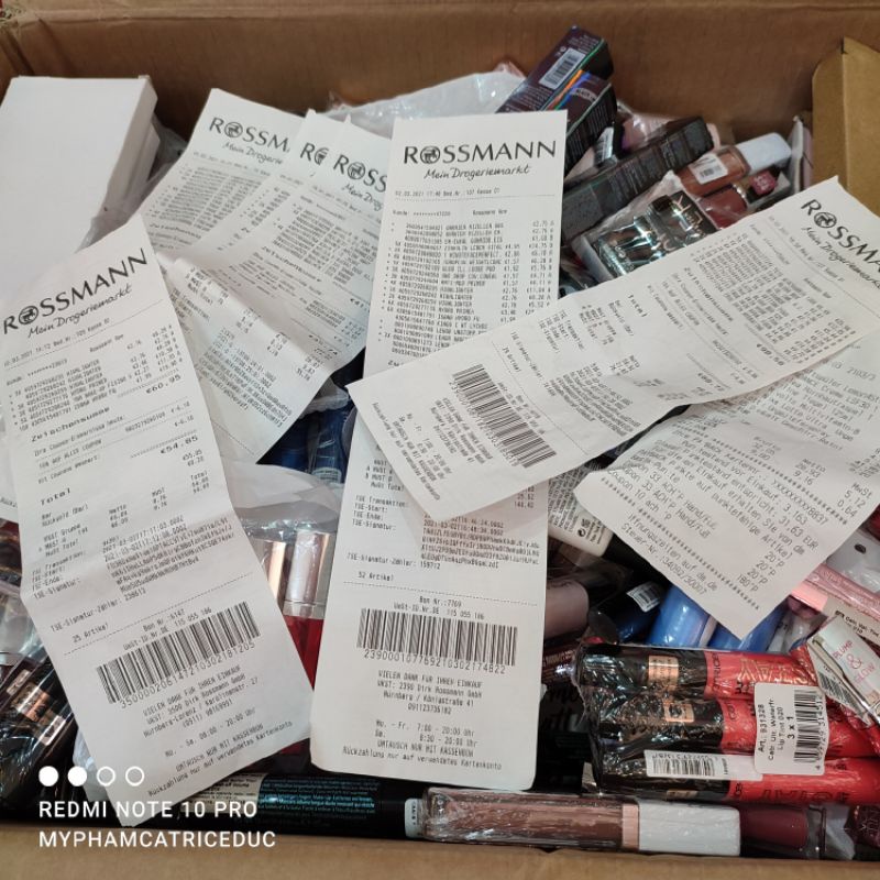 Xịt khoáng khoá nền Catrice 16h Oil Control Fixing Spray | BigBuy360 - bigbuy360.vn