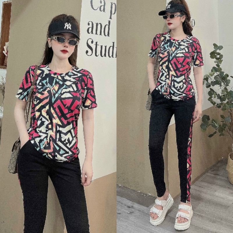 Bộ đồ nữ phối họa tiết độc đáo trẻ trung