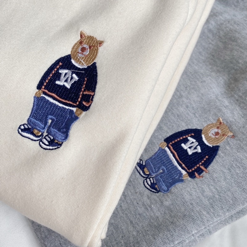 Quần ống rộng - Quần nỉ ống suông unisex Homies cạp chun thêu hình Gấu