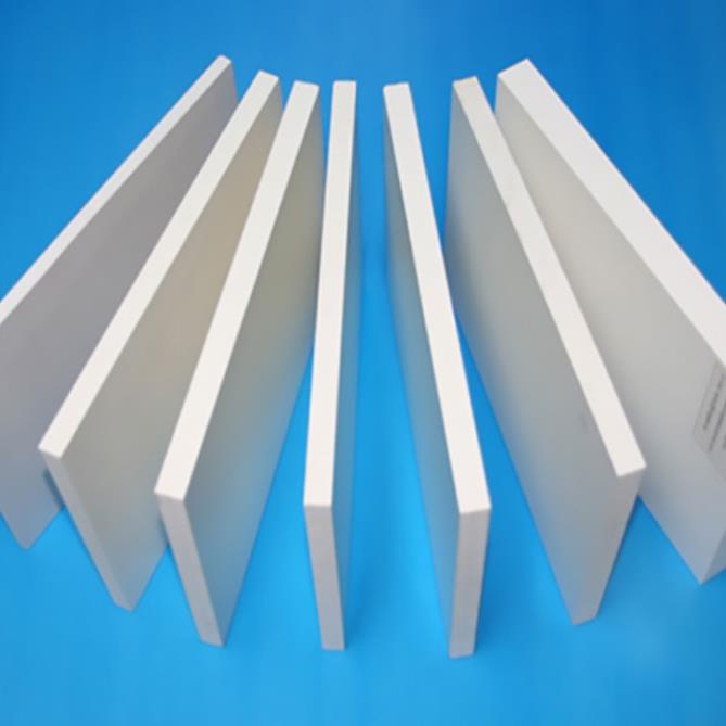 Tấm bìa fomex trắng các loại kích thước làm mô hình trang trí