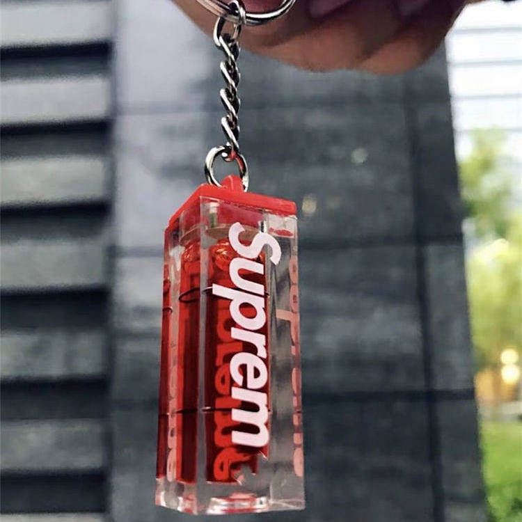 Móc Khóa Hình Logo Supreme 18fw
