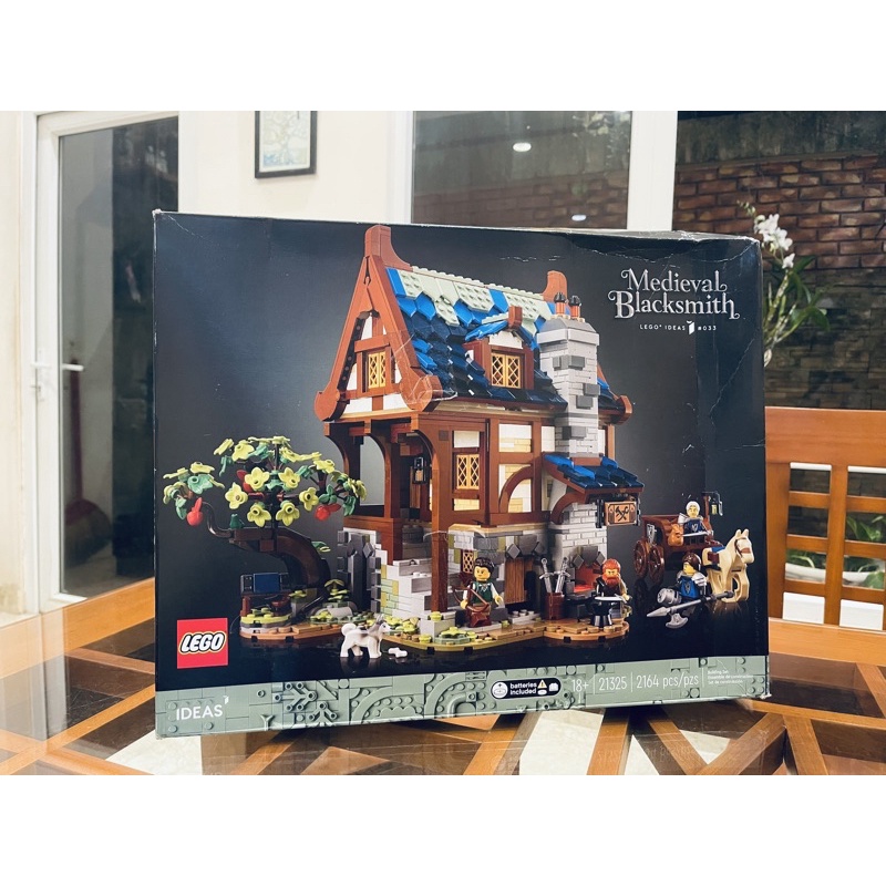 Lego Ninjago chính hãng - Set 21325 a BlackSmith