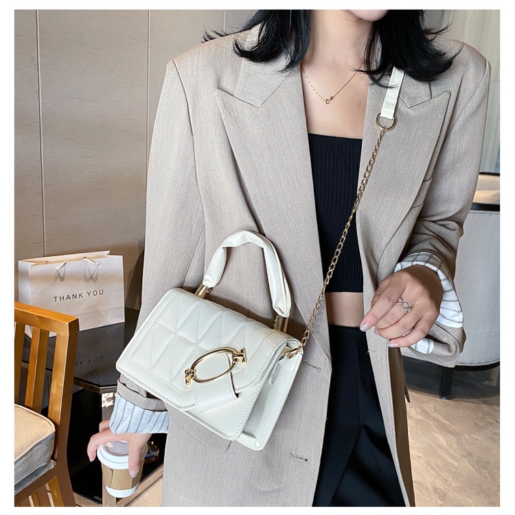 Túi Đeo Chéo Nhỏ Đa Năng Phối Dây Xích Thời Trang Mùa Hè 2022 Cho Bạn Gái