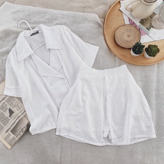 Set áo vest mix chân váy xẻ