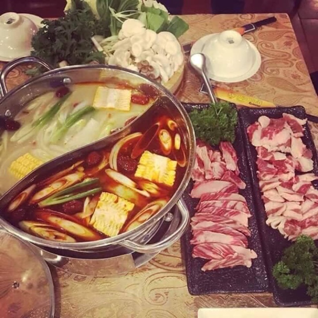 Nồi lẩu 2 ngăn