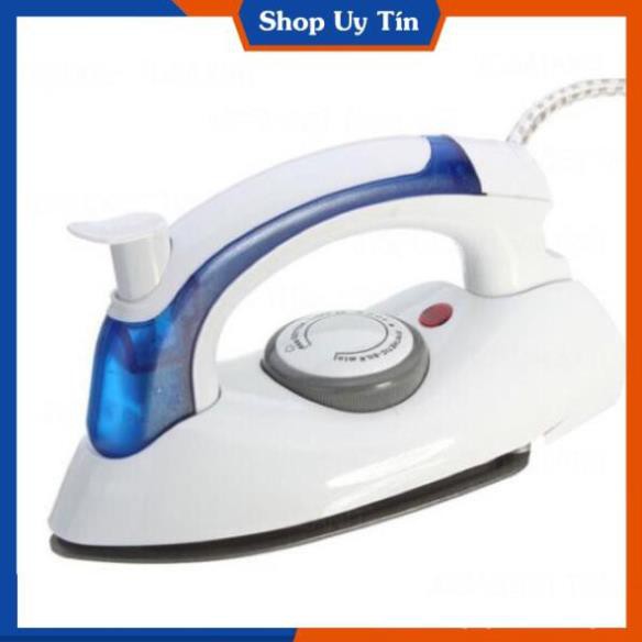 Bàn Là Hơi Nước Cầm Tay Ủi Quần áo Mini Du Lịch