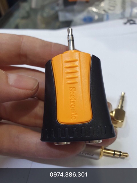 Jack rắc chia tai nghe chuẩn 3.5 cao cấp hãng SEETRONIC nhập khẩu. Báo giá 1 cái.
