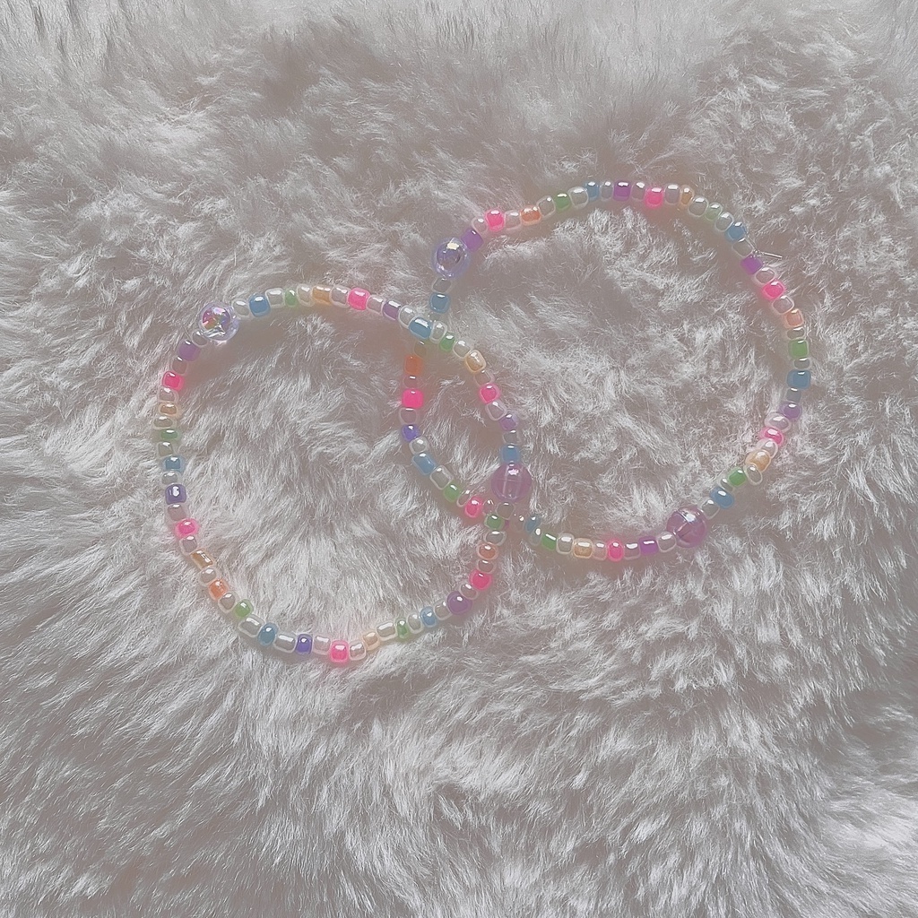 Vòng tay hạt cườm màu pastel/mix hạt hologram trong và tím nhạt trong suốt
