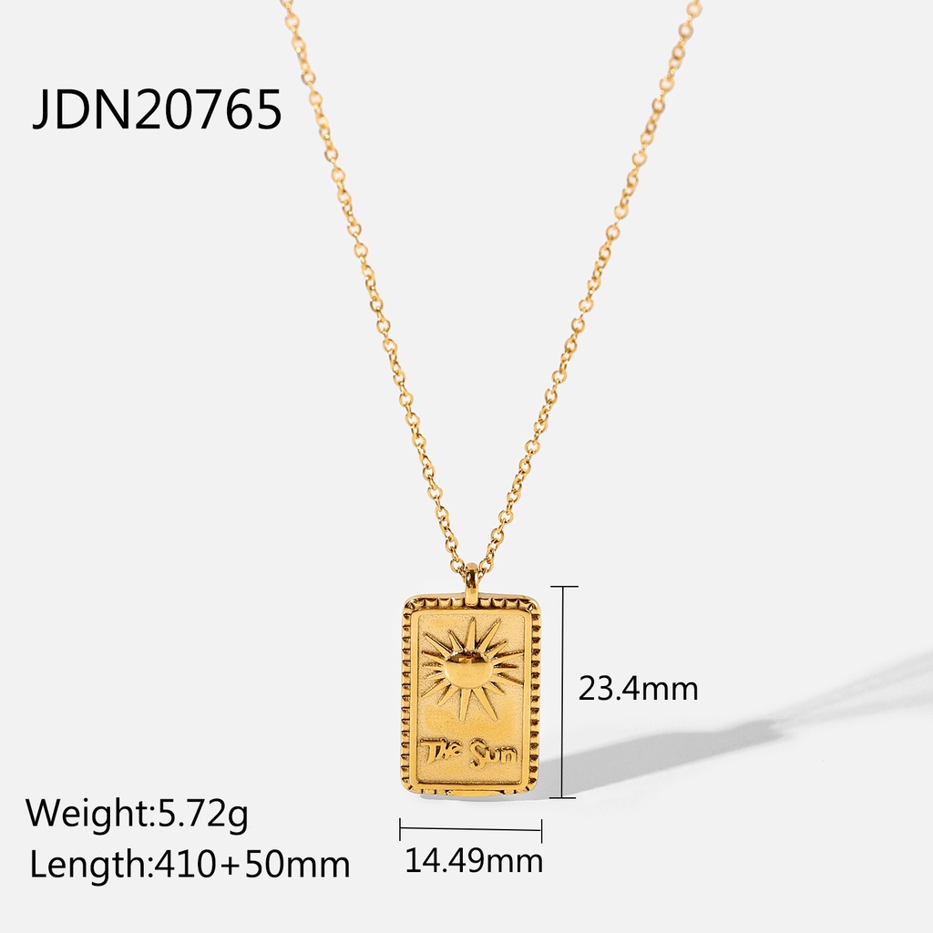 Vòng cổ Thép Không Gỉ Mạ Vàng 18K Mặt Vuông Chạm Nổi Mắt Trăng Mặt Trời