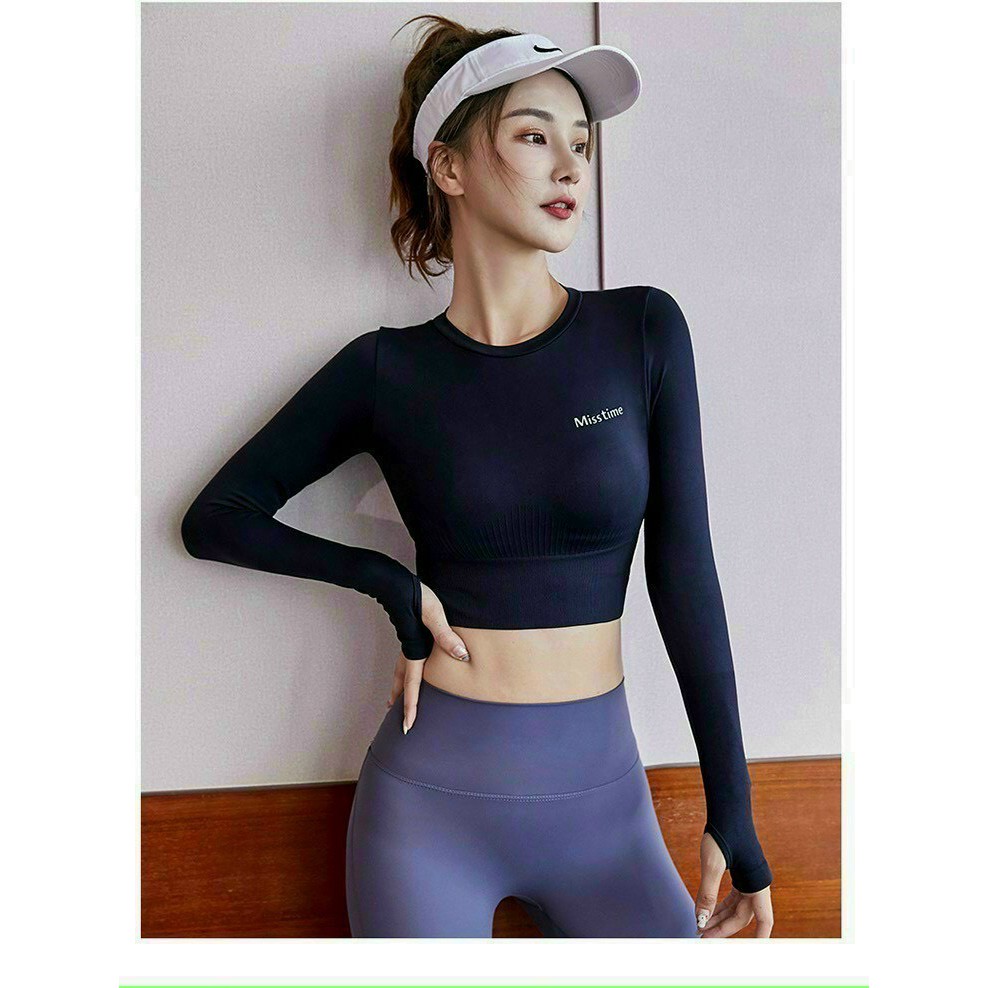 Áo Croptop Tay Dài Xỏ Ngón In Chữ, Áo Thun Ôm Tay Ngắn Thể Thao Nữ Ba Màu - OA011