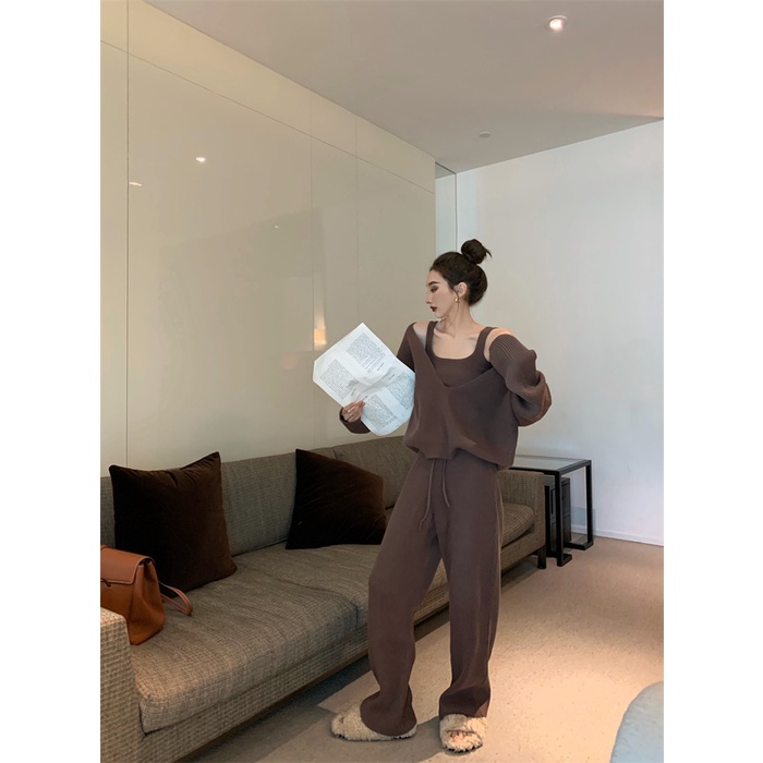 Set quần áo len 3 mảnh