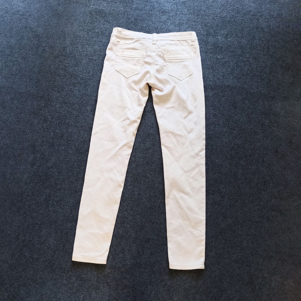 Thanh lý quần kaki màu trắng size số 9