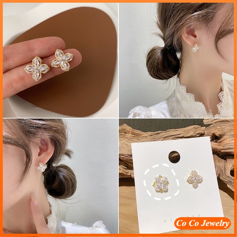Khuyên tai mặt hình cỏ bốn lá mạ bạc S925 thời trang mùa hè cho nữ
