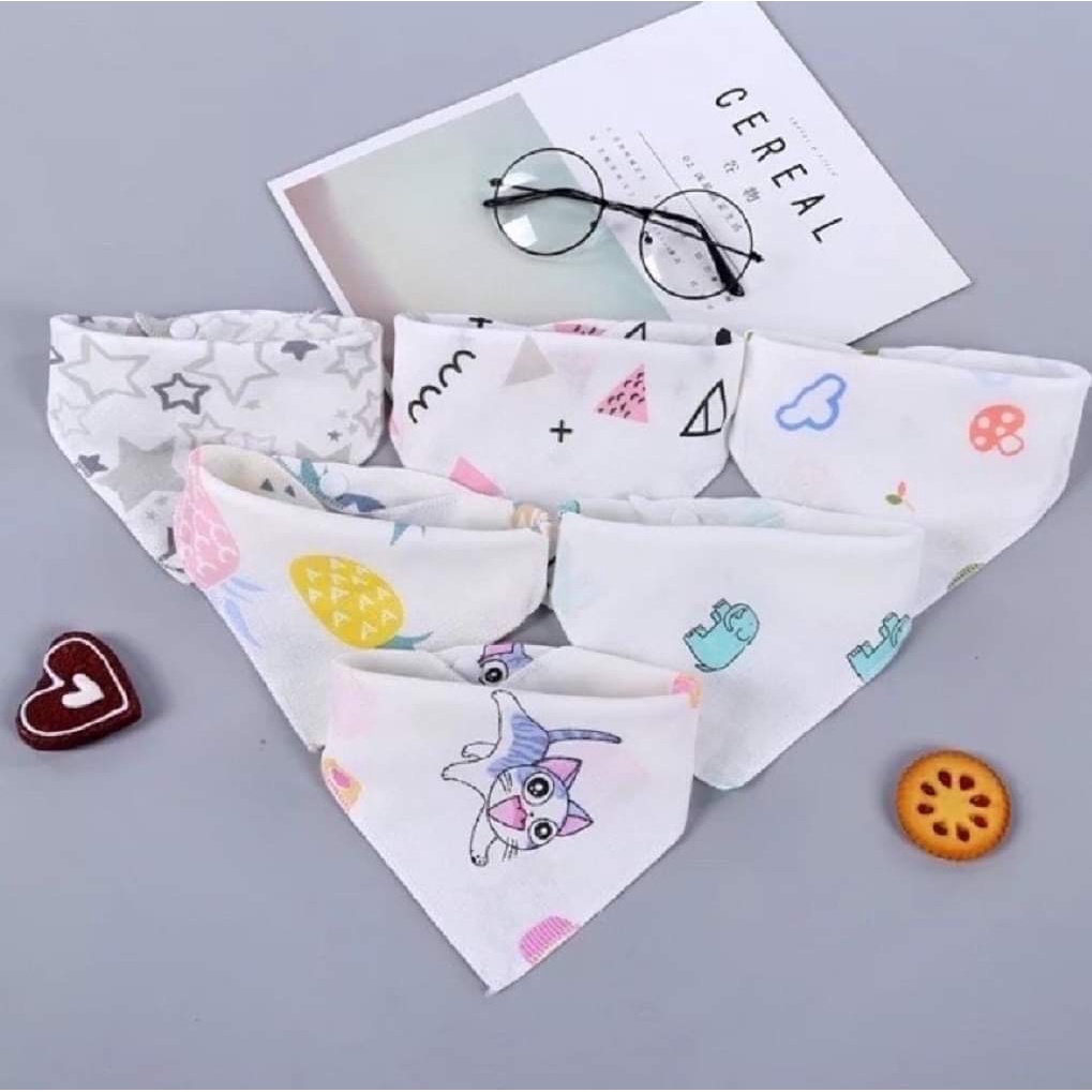 Yếm Xô Quàng Cổ Cài Nút Cho Bé