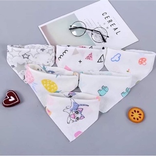Yếm xô quàng cổ cài nút cho bé