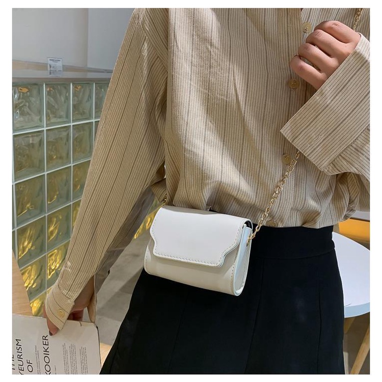 Túi đeo chéo mini dây xích kiểu hộp vuông dành cho nữ