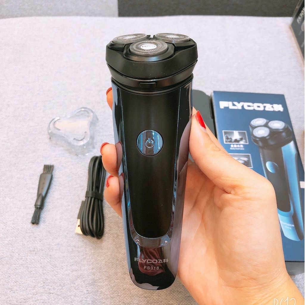 Máy cạo râu cao cấp FLYCO FS318 cạo êm không rát