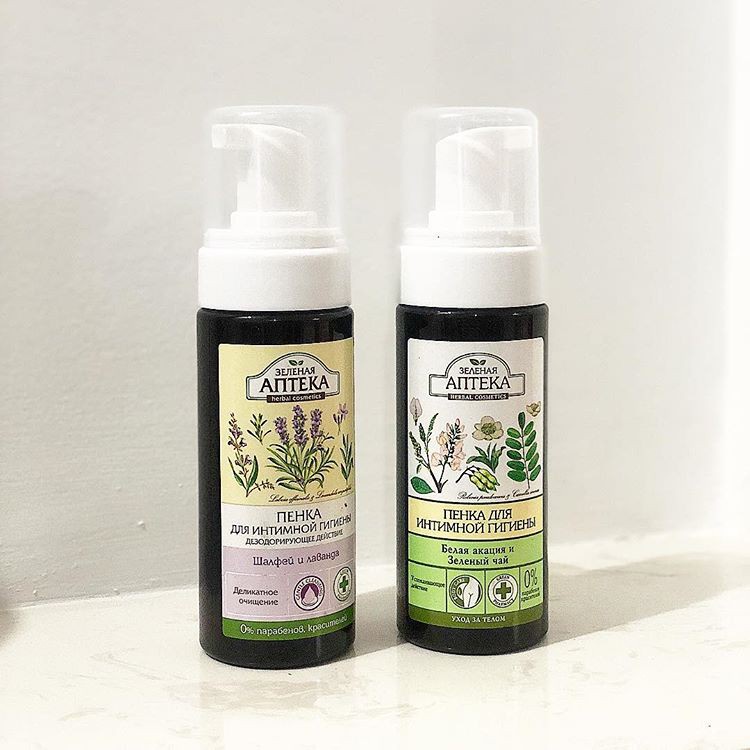 Dung dịch vệ sinh phụ nữ dạng gel và dạng sữa Apteka Green Pharmacy