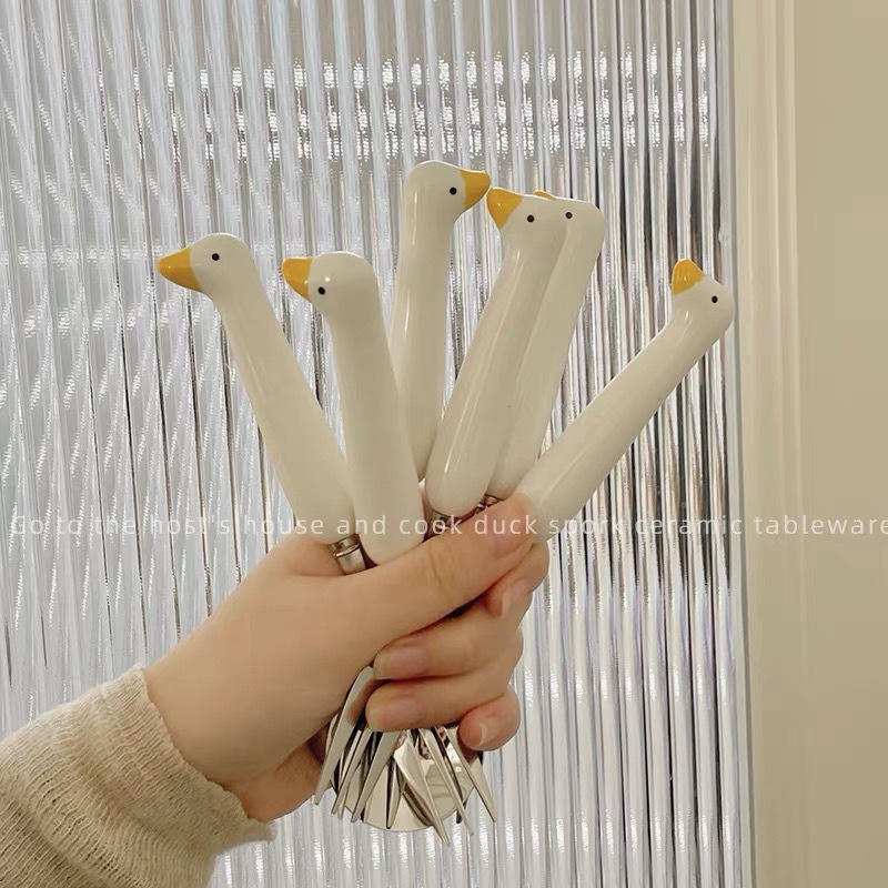 Muỗng, Đũa, Nĩa Tay Cầm Hình Con Vịt Và Cây Hành Ducky Spoon