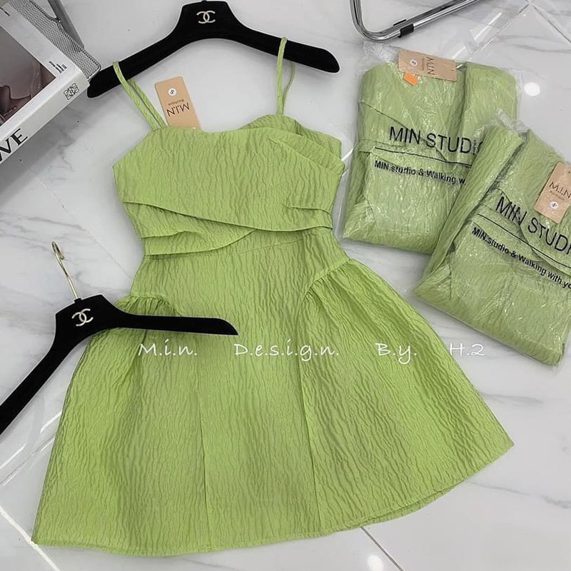 Váy 2 Dây Hotgirl Chất Xốp Nhăn Dáng Ngắn Hàng Quảng Châu M3203