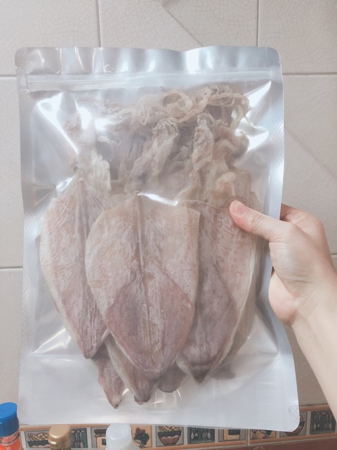 4 con mực khô ngon Cà Mau 199k | BigBuy360 - bigbuy360.vn