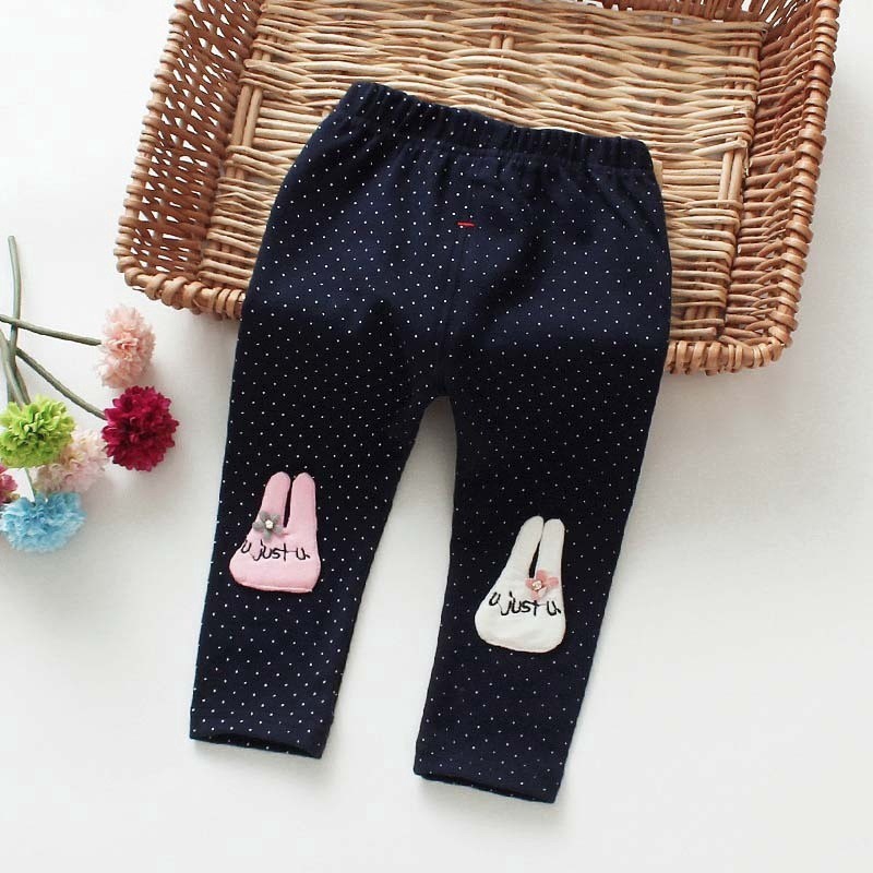 Quần dài chấm bi lưng thun họa tiết thỏ xinh xắn cho bé