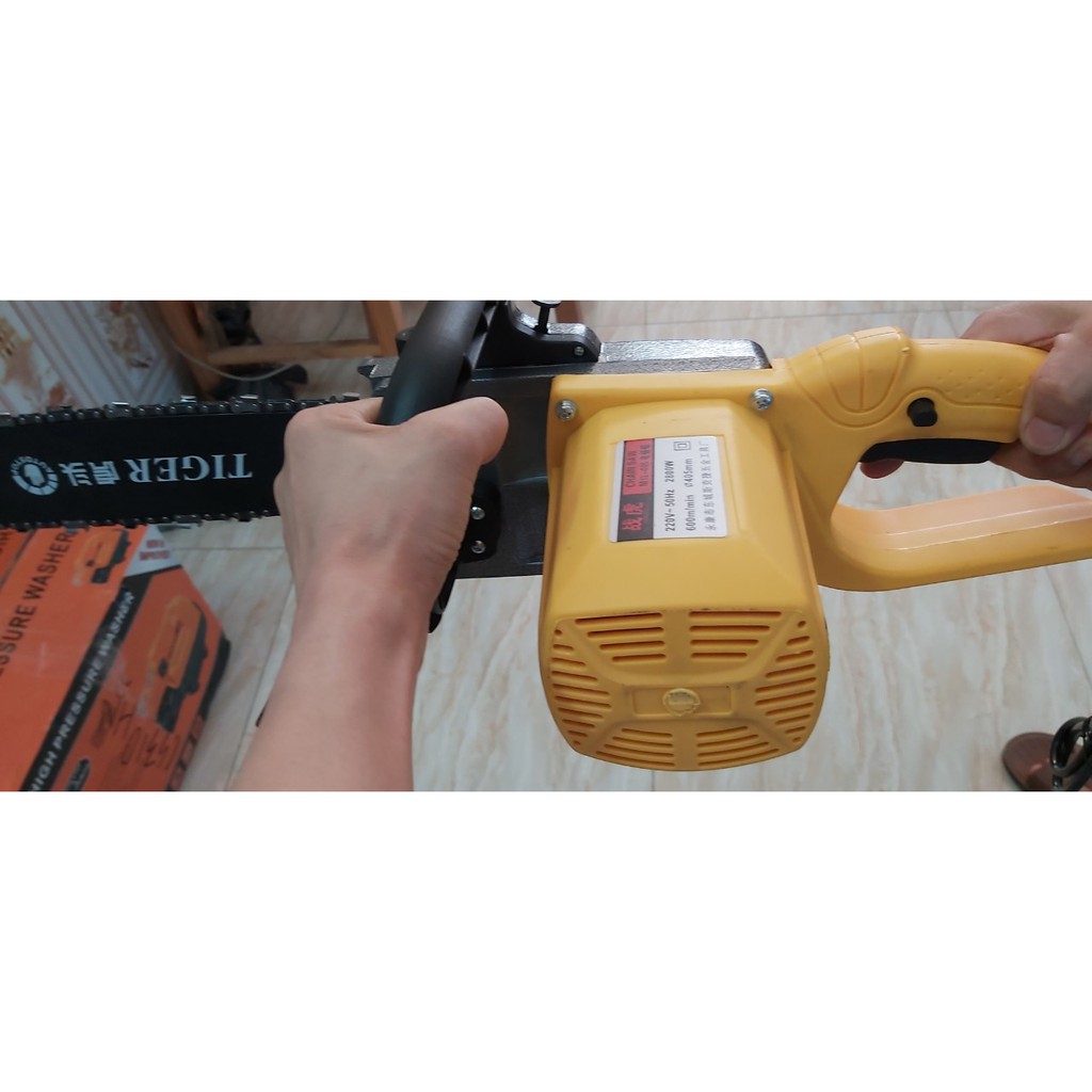 MÁY CƯA XÍCH CHAINSAW 1800W  - MÁY CƯA XÍCH KHỎE