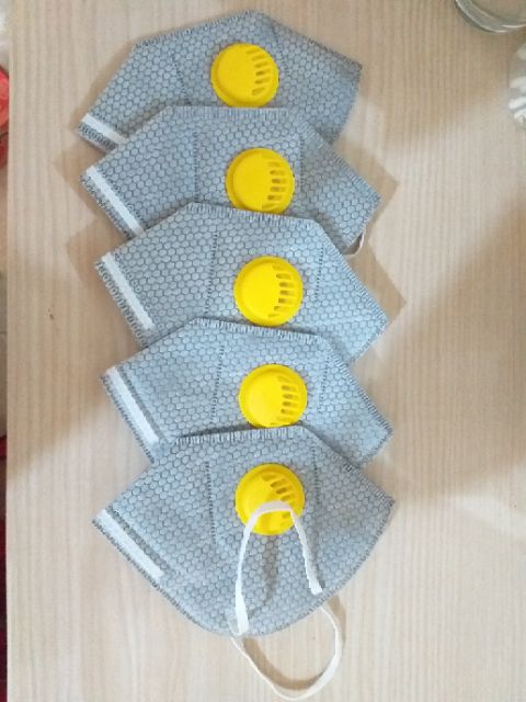 Set 5 Khẩu Trang DR Mask Dày Dặn, Có Van Thở, Dùng Nhiều Lần