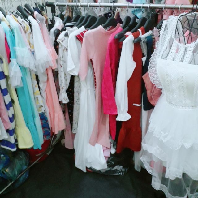 Đầm công chúa cao cấp....