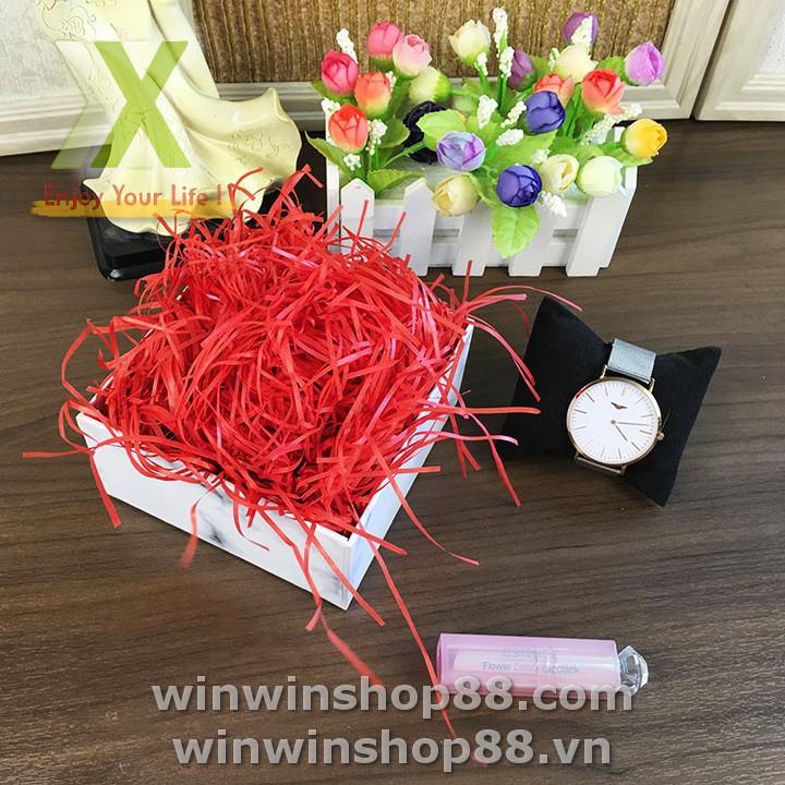 Nửa KG giấy rơm, giấy sợi lót hộp quà, trang trí hộp quà tặng màu đỏ Andhere