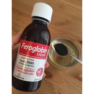 Siro bổ sung sắt Feroglobin 200ml của Anh