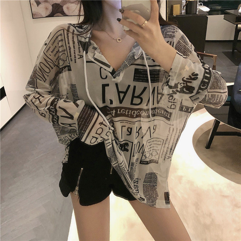 Áo Hoodie Form Rộng In Họa Tiết Graffiti Cá Tính Cho Nữ