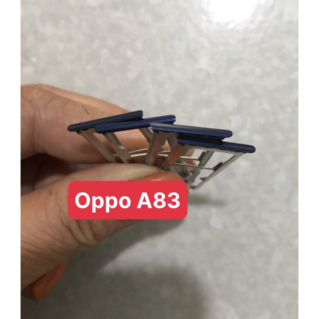 Khay sim Oppo A83