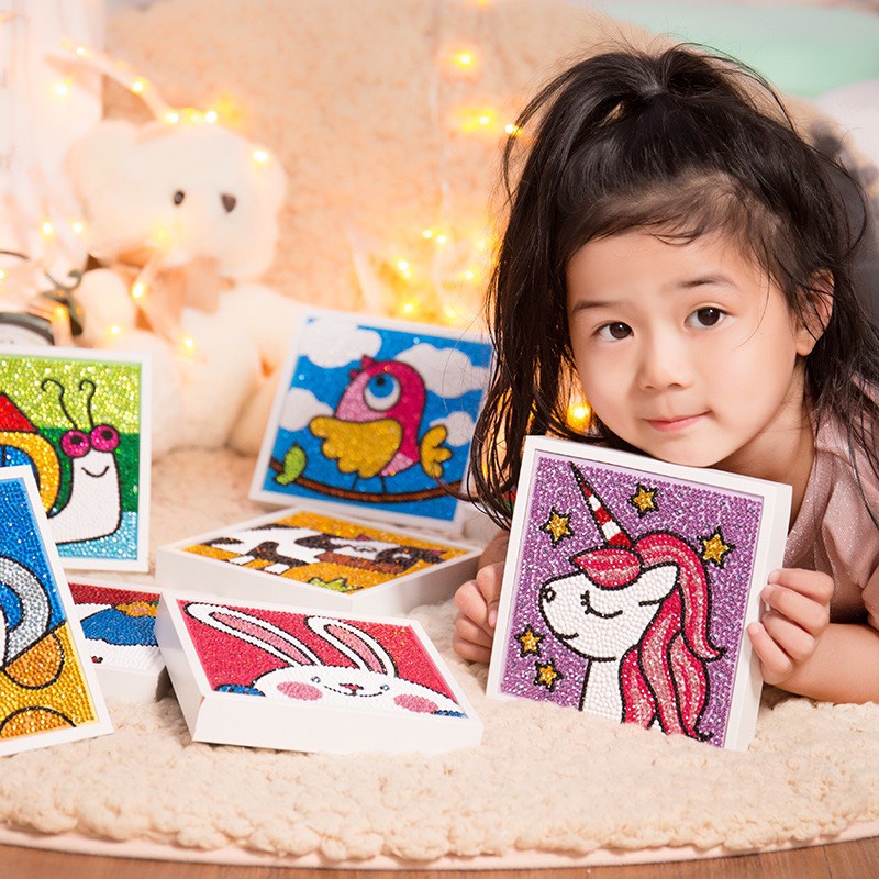 Tranh đính đá cho bé có khung, tranh đính handmade đồ chơi đính đá DIY tặng kèm khung và bút đính đá